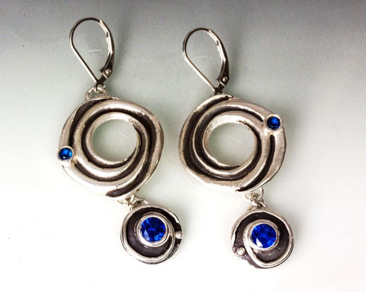 Spiral Blue spinel Silver Earrings (2 of 1).jpg